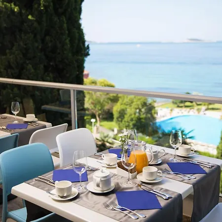 Semesteranläggning (resort) Maistra Select And