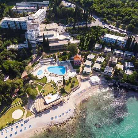 Maistra Select And מליני