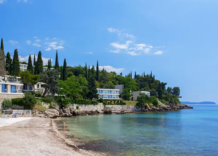 Maistra Select And 4*